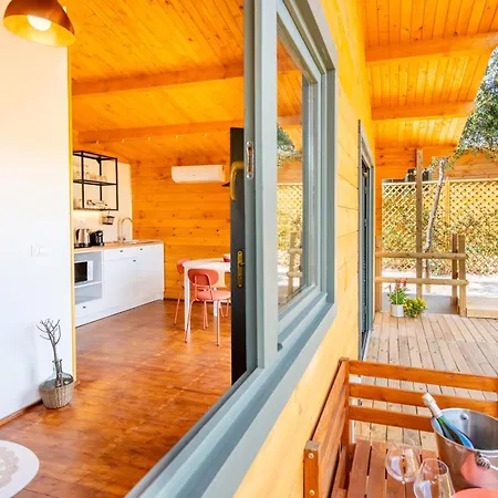 Διαμέρισμα Oaknest Naturelodge - Sirintina