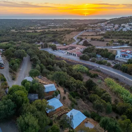 Διαμέρισμα Oaknest Naturelodge - Sirintina Badesi